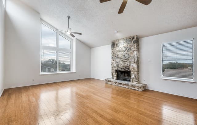 3-bedroom rental at 7543 Utsa in San Antonio, TX — photo 5