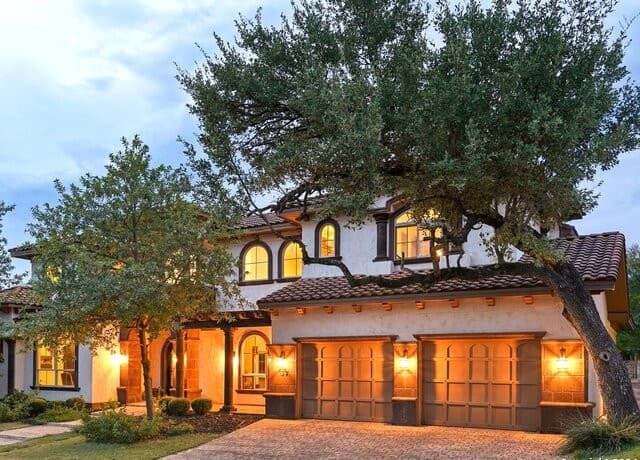 4-bedroom rental at 139 Palmilla Ct in San Antonio, TX — photo 4