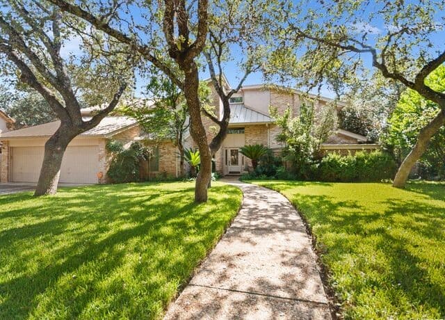 Home for sale at 12511 Elm Country Lane in San Antonio, TX — photo 3