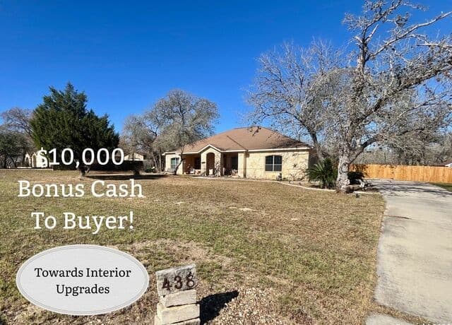 3-bedroom home for sale at 383 Rosewood in La Vernia TX