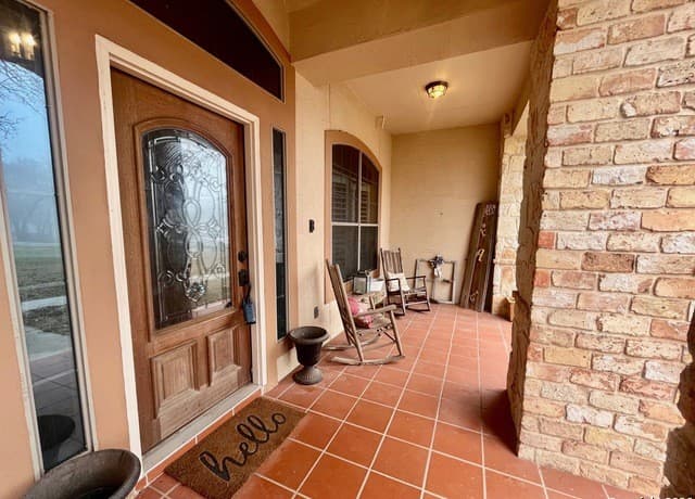 Home for sale at 383 Rosewood in La Vernia, TX — photo 5