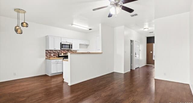 3-bedroom rental at 4139 Copano Bay in San Antonio, TX — photo 4