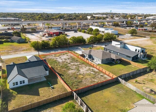 rental at 766 Utopia Blvd in Selma, TX — photo 4