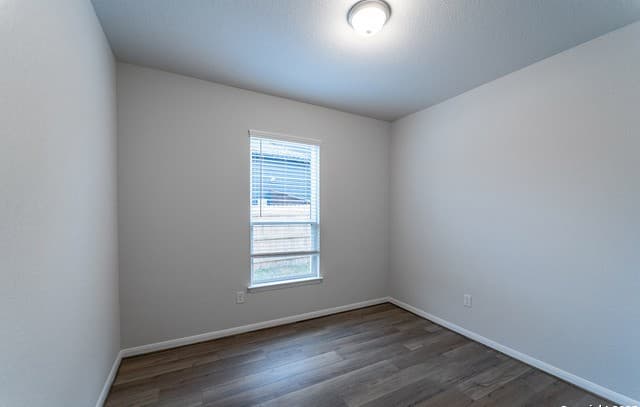 3-bedroom rental at 6305 Black Butte in Schertz, TX — photo 4