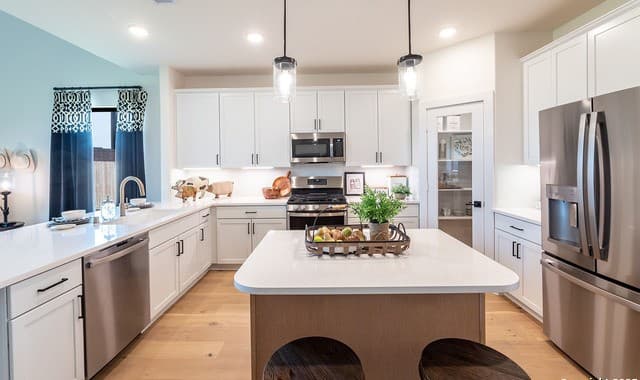 4-bedroom rental at 6276 Black Butte in Schertz, TX — photo 5