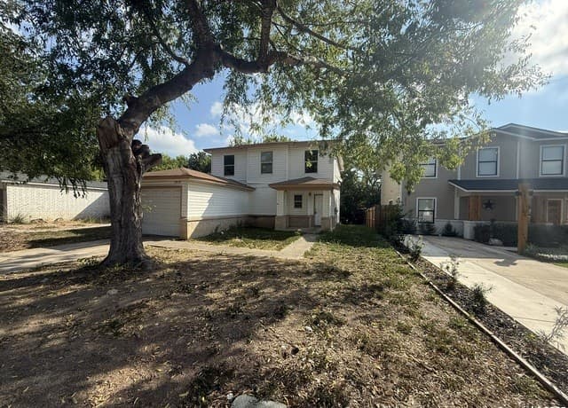 3-bedroom rental at 2830 Amber Morning in San Antonio, TX — photo 2