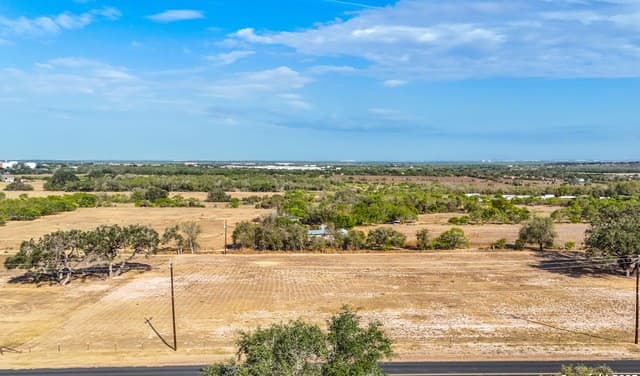 rental at TBD,LOT 11 Priest Rd in Elmendorf, TX — photo 3