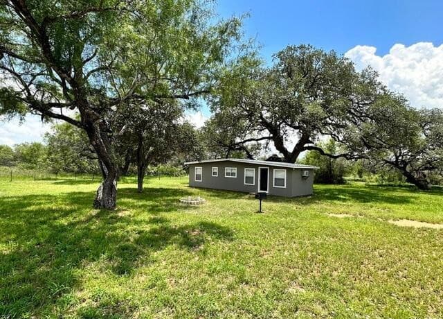 1-bedroom rental at 5515 Fm 462 in Moore, TX — photo 1
