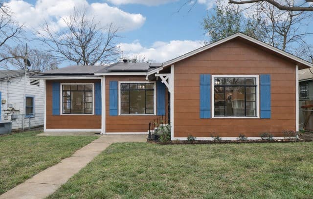 3-bedroom rental at 118 Raleigh Place in San Antonio, TX — photo 1