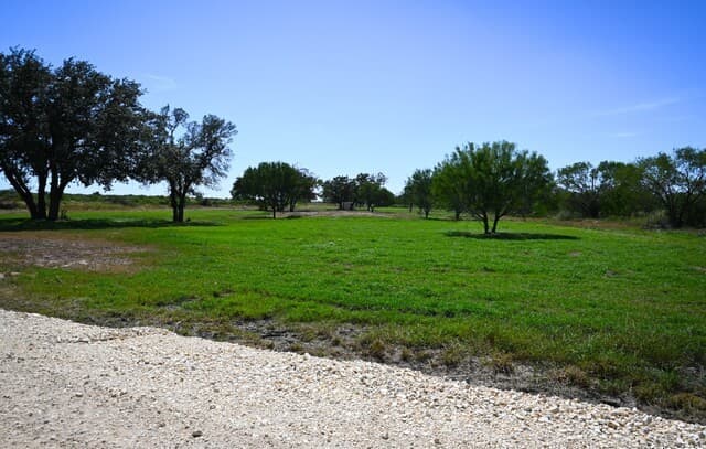 rental at LOT 24 County Road 2500 in Bigfoot, TX — photo 4