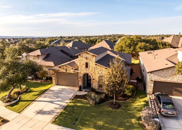3-bedroom rental at 204 Paradise Point in Boerne, TX — photo 2