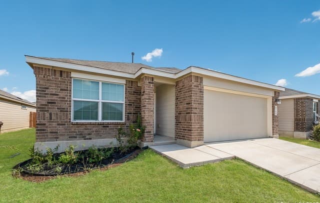 3-bedroom rental at 4309 Southton Bed in San Antonio, TX — photo 2