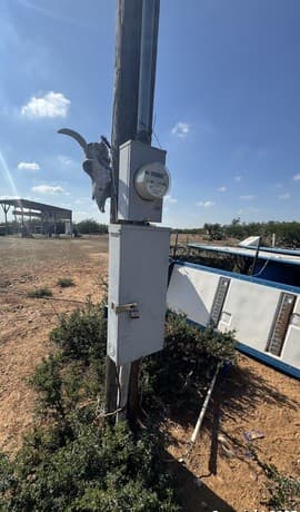 rental at 1588 PR 1688 Four X Rd in Moore, TX — photo 4