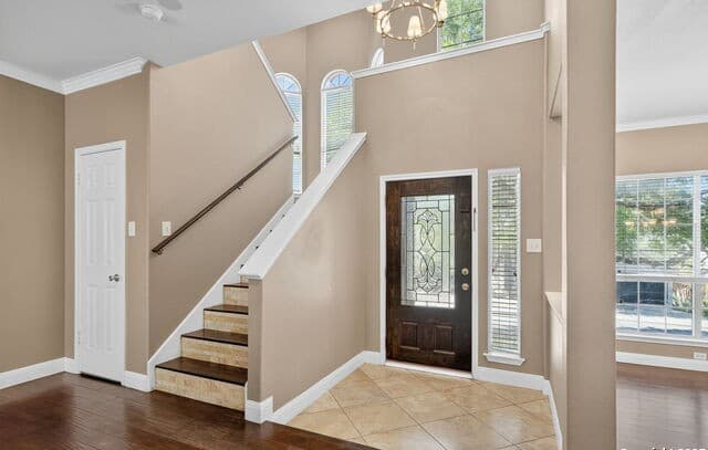 3-bedroom rental at 6718 Grove Creek Dr in San Antonio, TX — photo 2