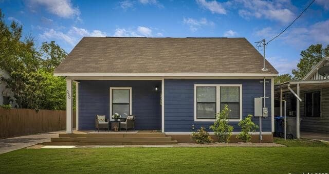 4-bedroom rental at 330 Walton Ave in San Antonio, TX — photo 2