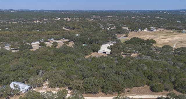 rental at 154 Fore in Spring Branch, TX — photo 1