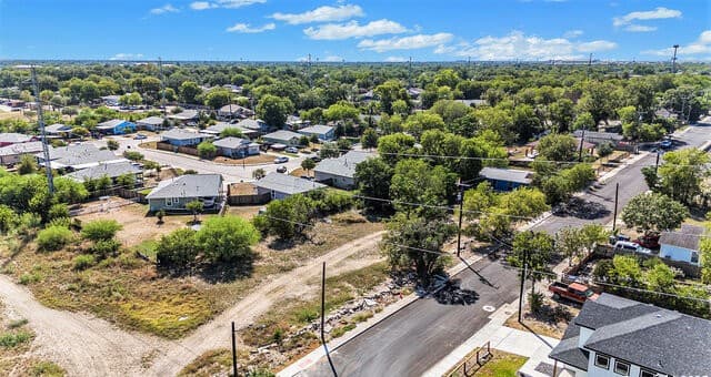 rental at NA 41st St in San Antonio, TX — photo 1