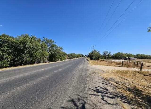 rental at 2026 3rd in Floresville, TX — photo 2