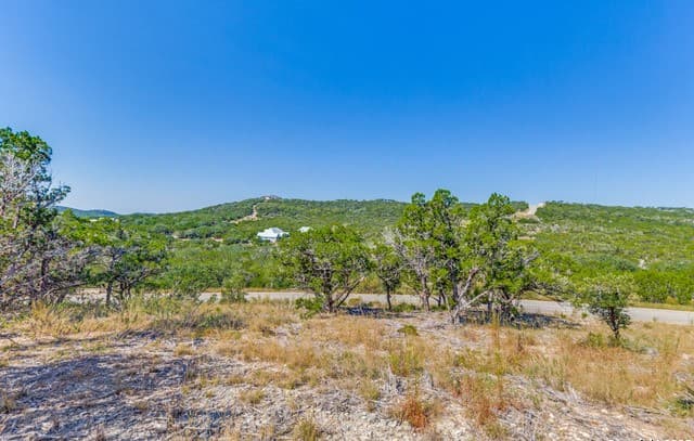 rental at 374 Private Road 1742 in Mico, TX — photo 1