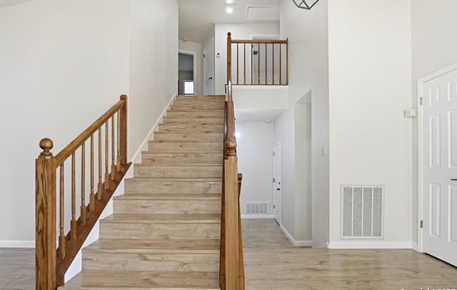 4-bedroom rental at 16102 Santa Cathrena in San Antonio, TX — photo 4