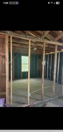 3-bedroom rental at 308 NE Copp Street in Cotulla, TX — photo 5