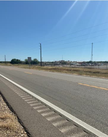 rental at 3510 Fm 468 in Cotulla, TX — photo 4