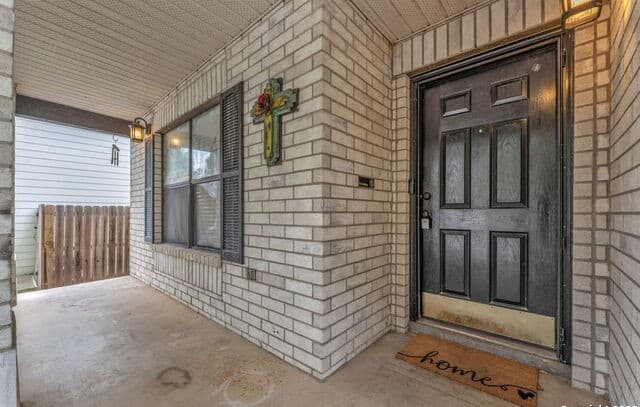 4-bedroom rental at 6314 Higbee Mill in San Antonio, TX — photo 5