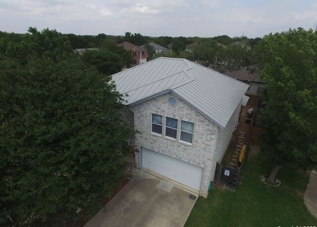 4-bedroom rental at 3003 Cassowary in San Antonio, TX — photo 3