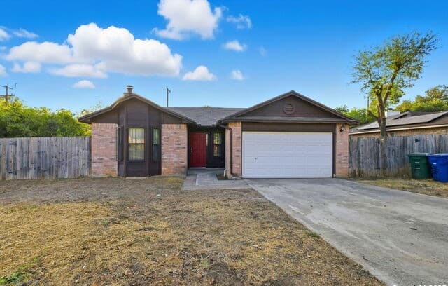3-bedroom rental at 11439 Rousseau in San Antonio, TX — photo 1
