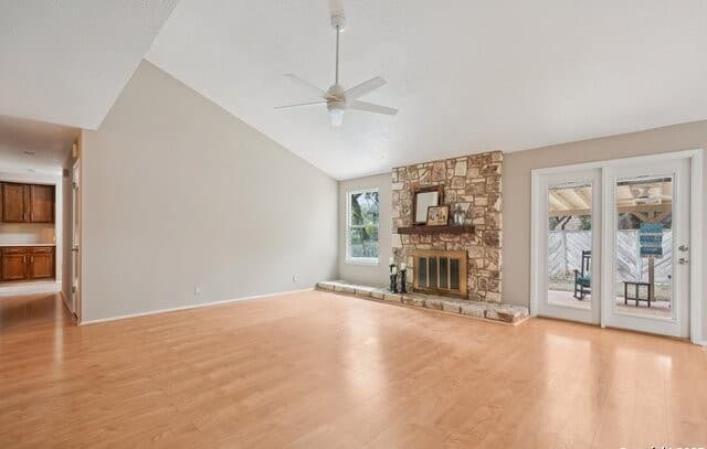 3-bedroom rental at 5327 Timber Glade in San Antonio, TX — photo 1