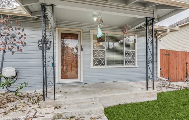 2-bedroom rental at 310 Chipinque in San Antonio, TX — photo 5