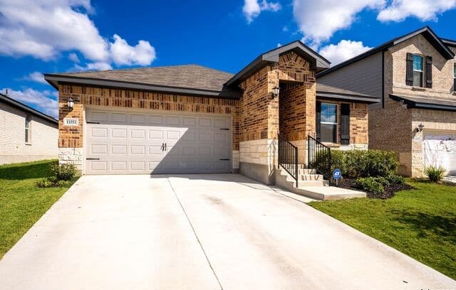 4-bedroom rental at 11551 Sagebooke Run in San Antonio, TX — photo 4
