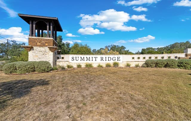 rental at LOT 10 Pr 2775 in Mico, TX — photo 1