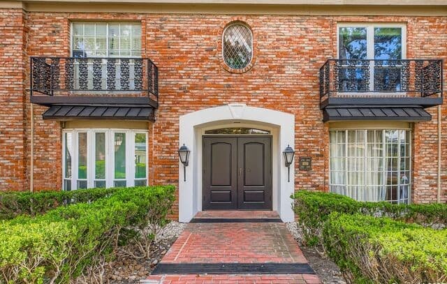 2-bedroom rental at 7500 Callaghan Unit APT 260 in San Antonio, TX — photo 2