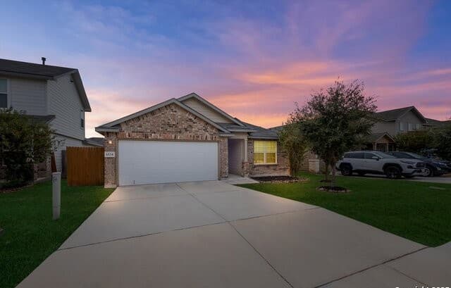3-bedroom rental at 6534 Hoffman Plain in San Antonio, TX — photo 1
