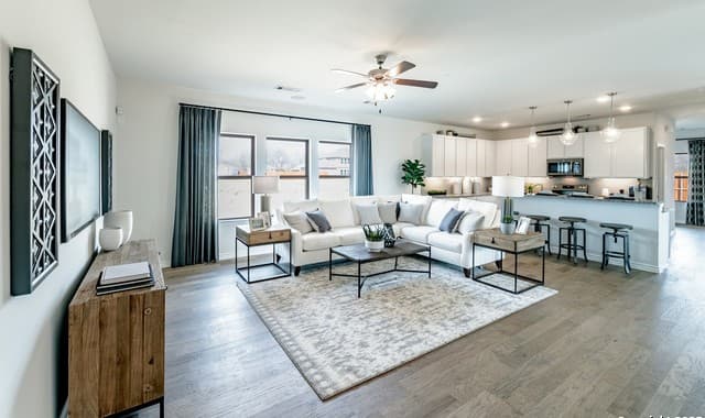 3-bedroom rental at 7016 Sycamore Hollow in San Antonio, TX — photo 3