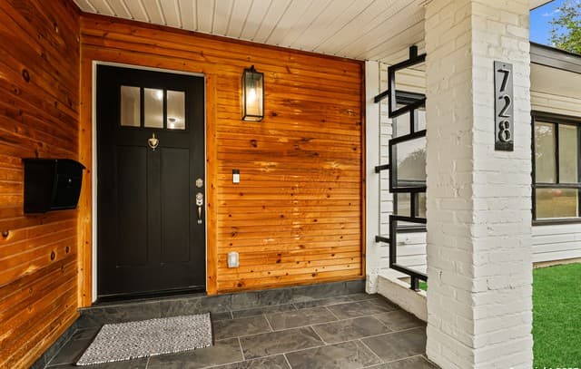 3-bedroom rental at 728 Rittiman Rd in San Antonio, TX — photo 3