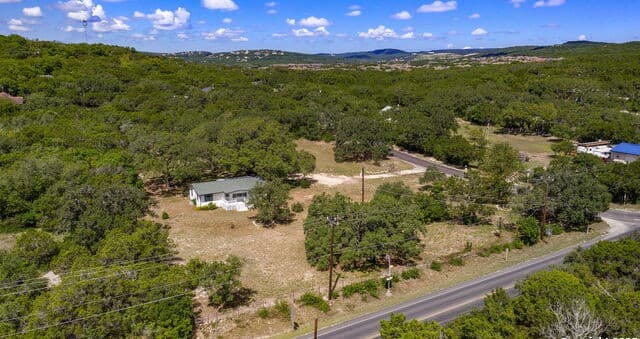 Home for sale at 10096 Whip O Will Way in Helotes, TX — photo 5