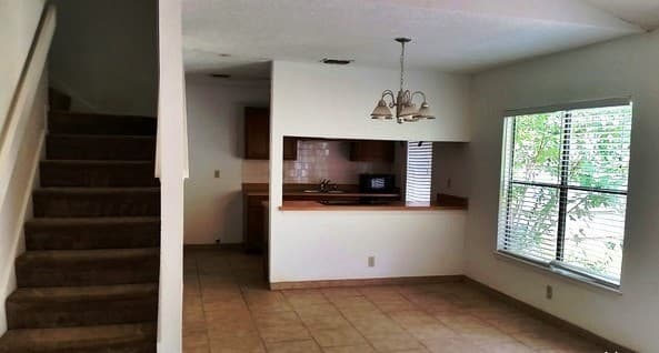 3-bedroom rental at 10039 Birch Field Dr in San Antonio, TX — photo 3