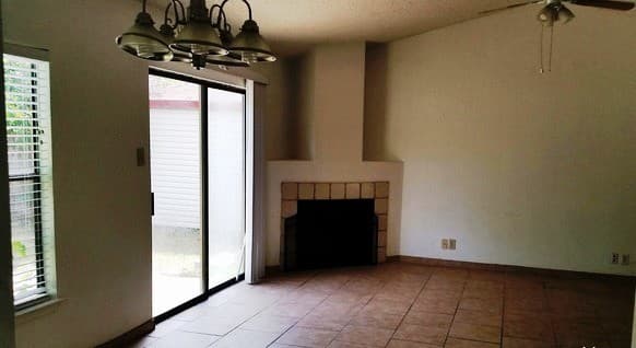 3-bedroom rental at 10039 Birch Field Dr in San Antonio, TX — photo 4