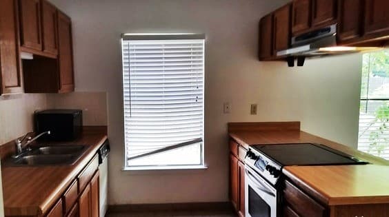 3-bedroom rental at 10039 Birch Field Dr in San Antonio, TX — photo 5