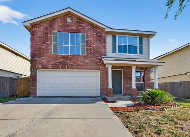 3-bedroom rental at 426 Stable VIS in San Antonio, TX — photo 1