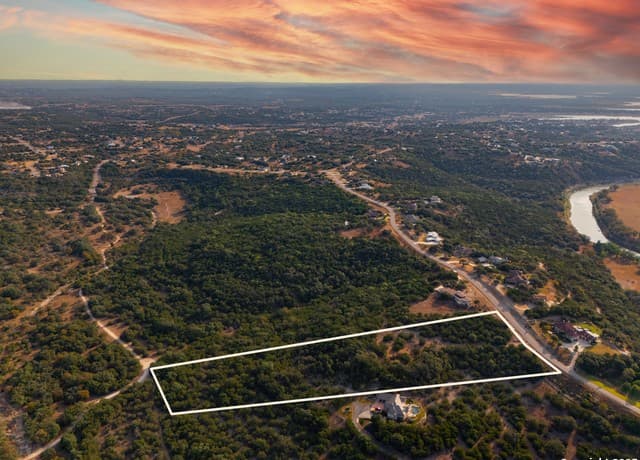 rental at 308 River Ridge in Spring Branch, TX — photo 1