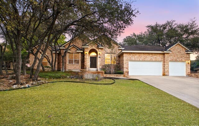 5-bedroom rental at 23114 Whisper Canyon in San Antonio, TX — photo 1