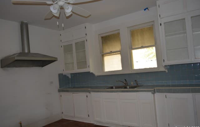 3-bedroom rental at 1207 W Gerald A in San Antonio, TX — photo 5