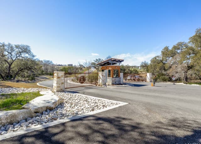 rental at 5386 Ranch Road 1376 #184 in Fredericksburg, TX — photo 1