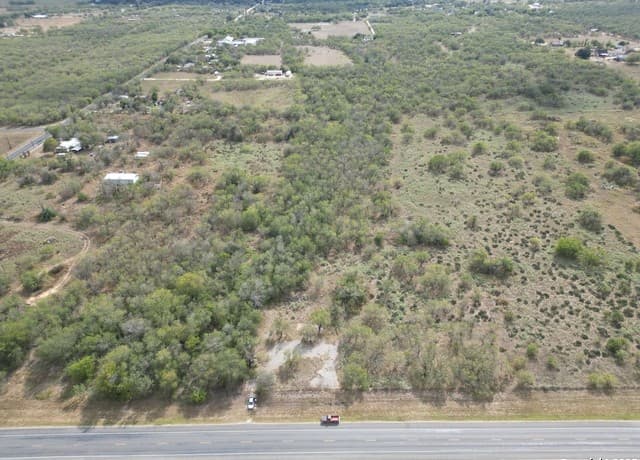 rental at 3386 Loop 1604 W in San Antonio, TX — photo 3