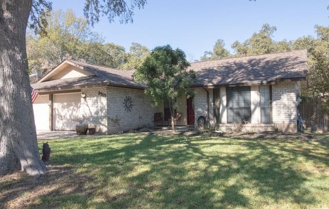 3-bedroom rental at 8915 Brightwater in San Antonio, TX — photo 1