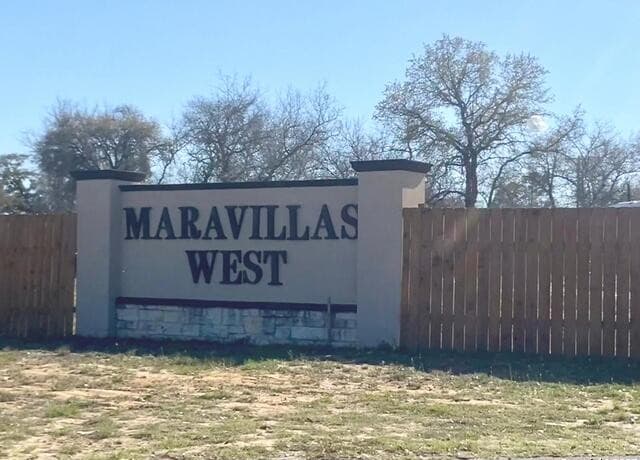 rental at 116 Rocky Ridge in Poteet, TX — photo 1
