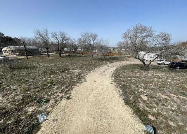 rental at 116 Rocky Ridge in Poteet, TX — photo 4
